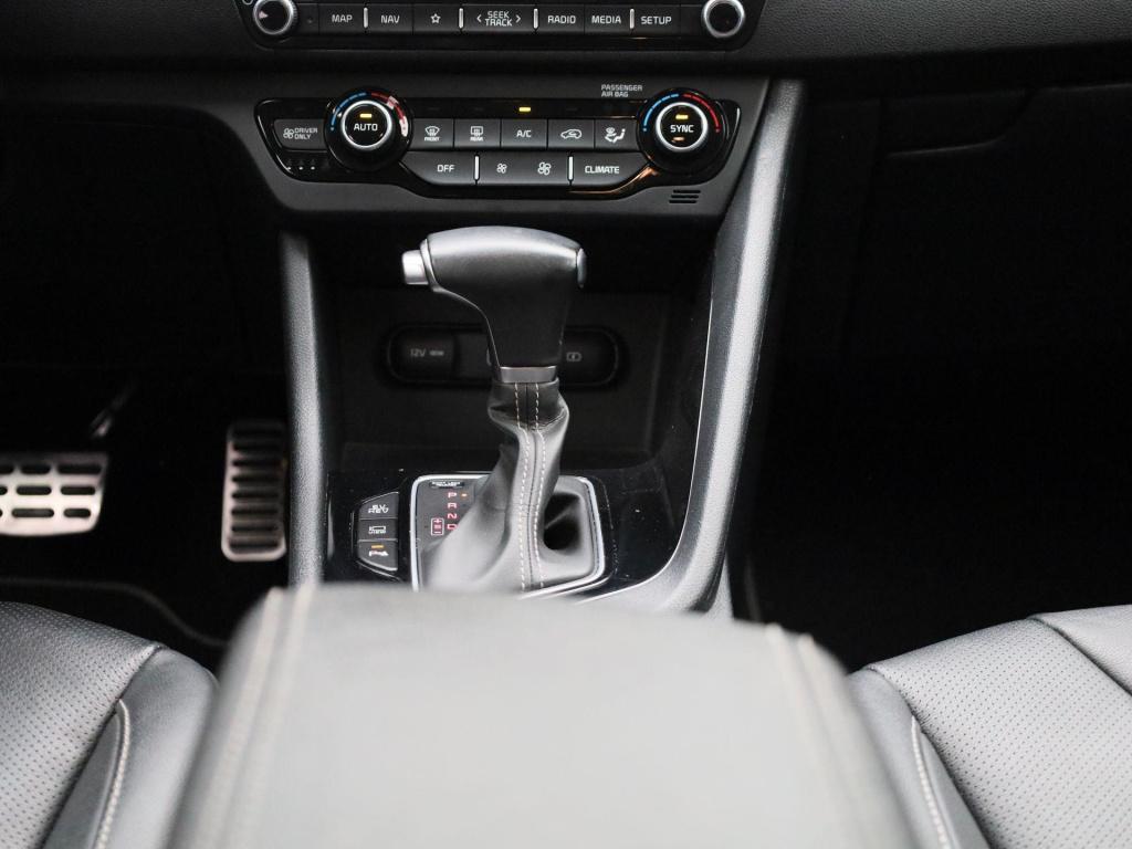 Kia Niro 1.6 gdi phev dynamicplusline | automaat | lmv | navigatie | leder 
