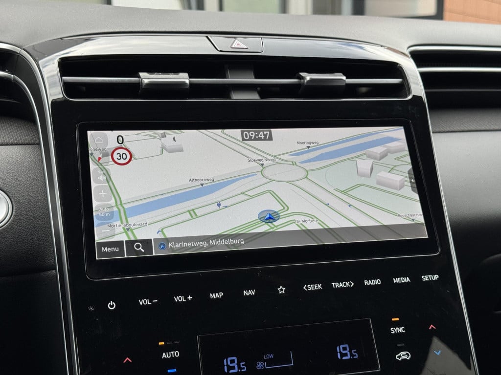 Hyundai Tucson 1.6 t-gdi phev comfort smart 4wd | navigatie | camera | appl