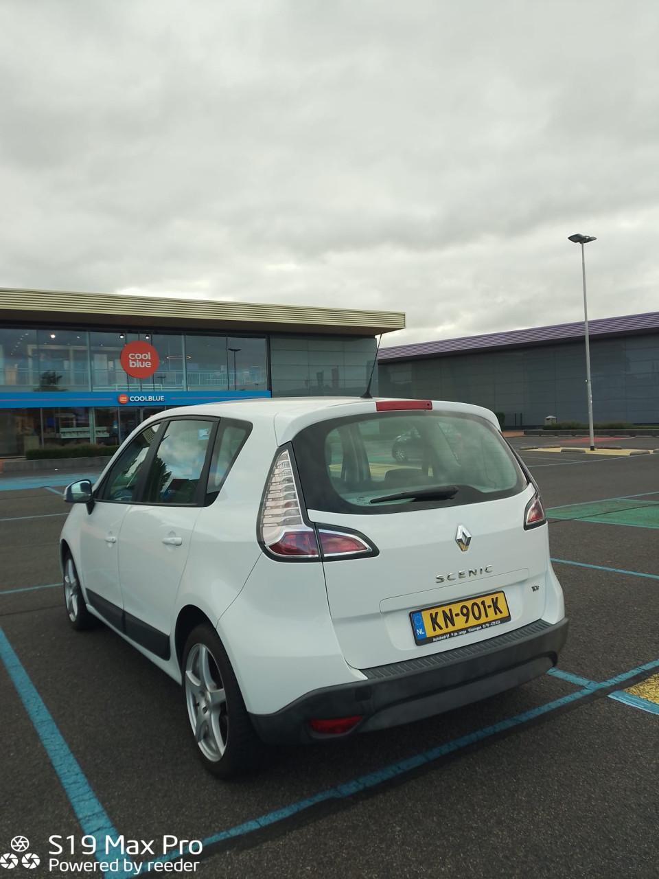 Nette Renault Scenic