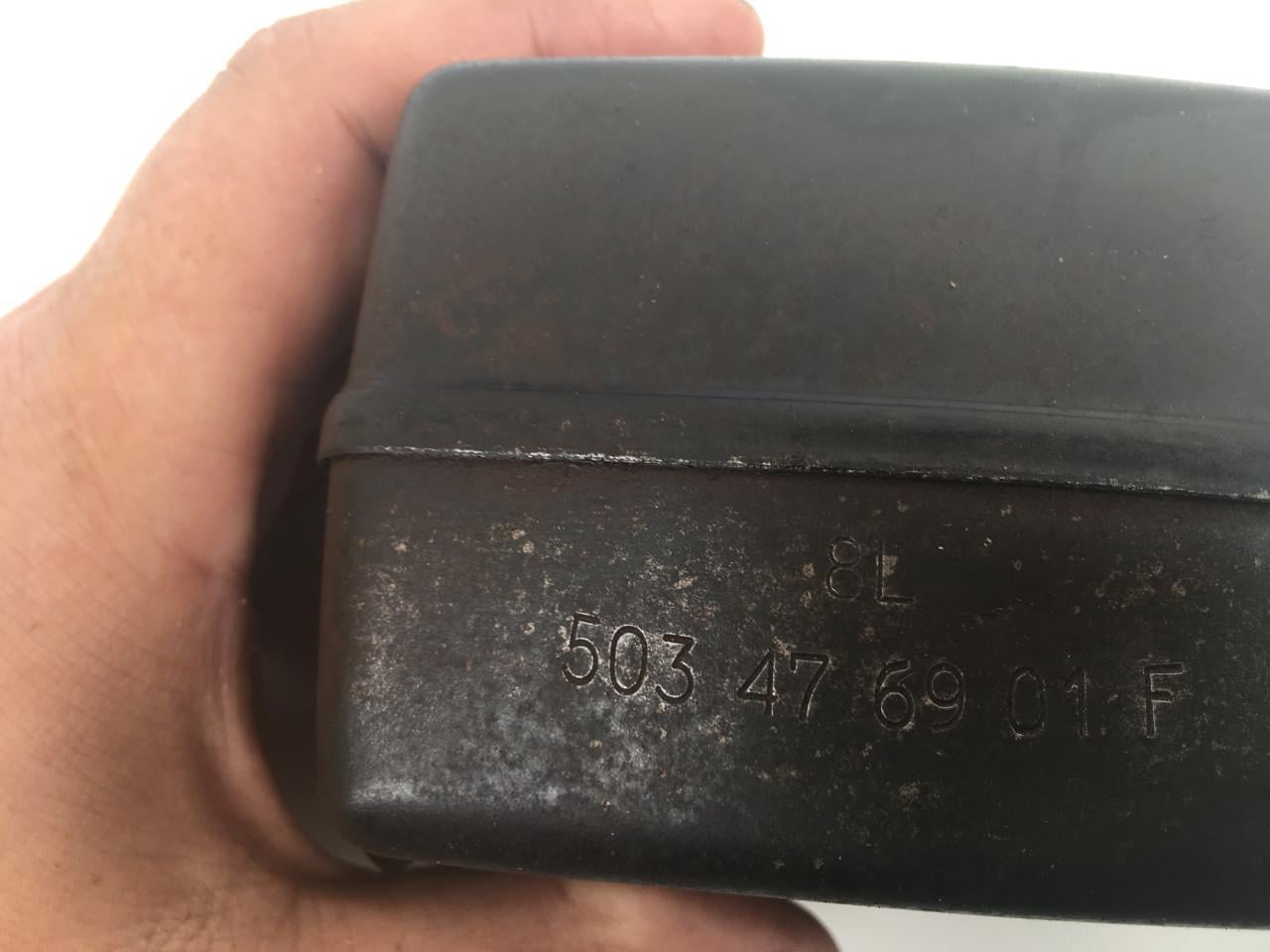 Uitlaat husqvarna 503406402 nieuw past op 61 - 272 kettingzaag