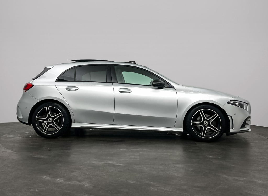 Mercedes-Benz A-Klasse 2.0 pano sfeer camera