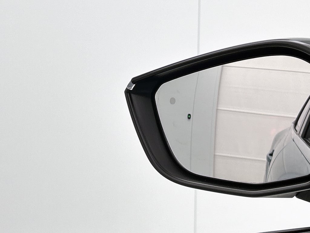 Citroen C4 130pk shine | rijklaar | panorama dak | headup display ||