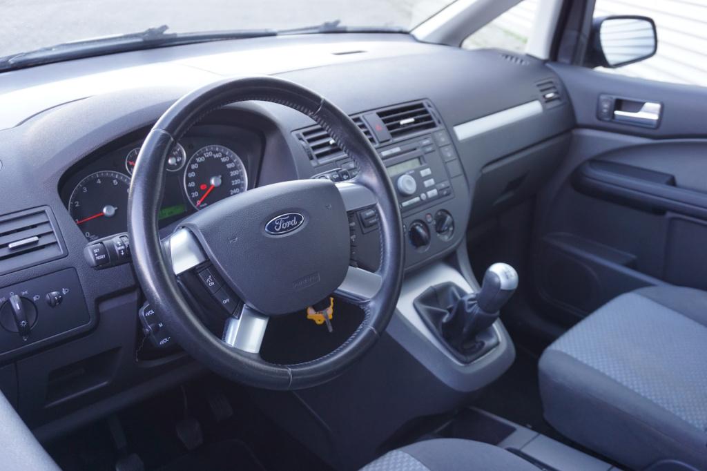 Ford C-max focus 1.6-16v futura airco / elektr. ramen / cruise / trekhaak /