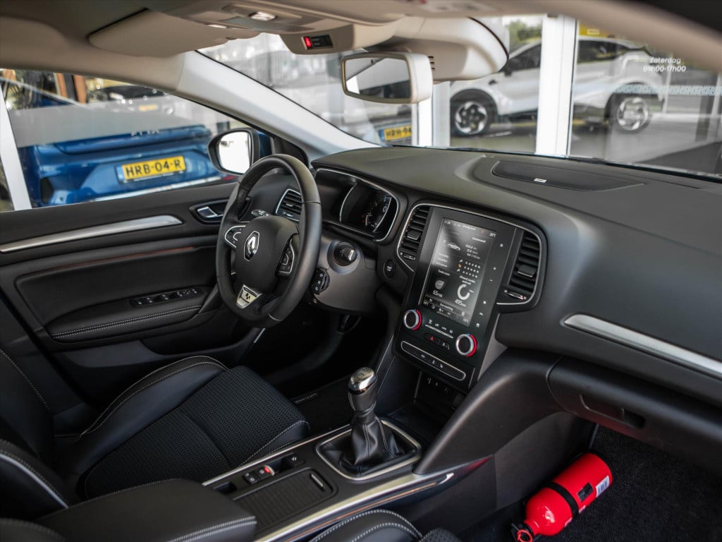 Renault Megane 1.2 energy tce 130pk bose | navigatie | camera | park. senso