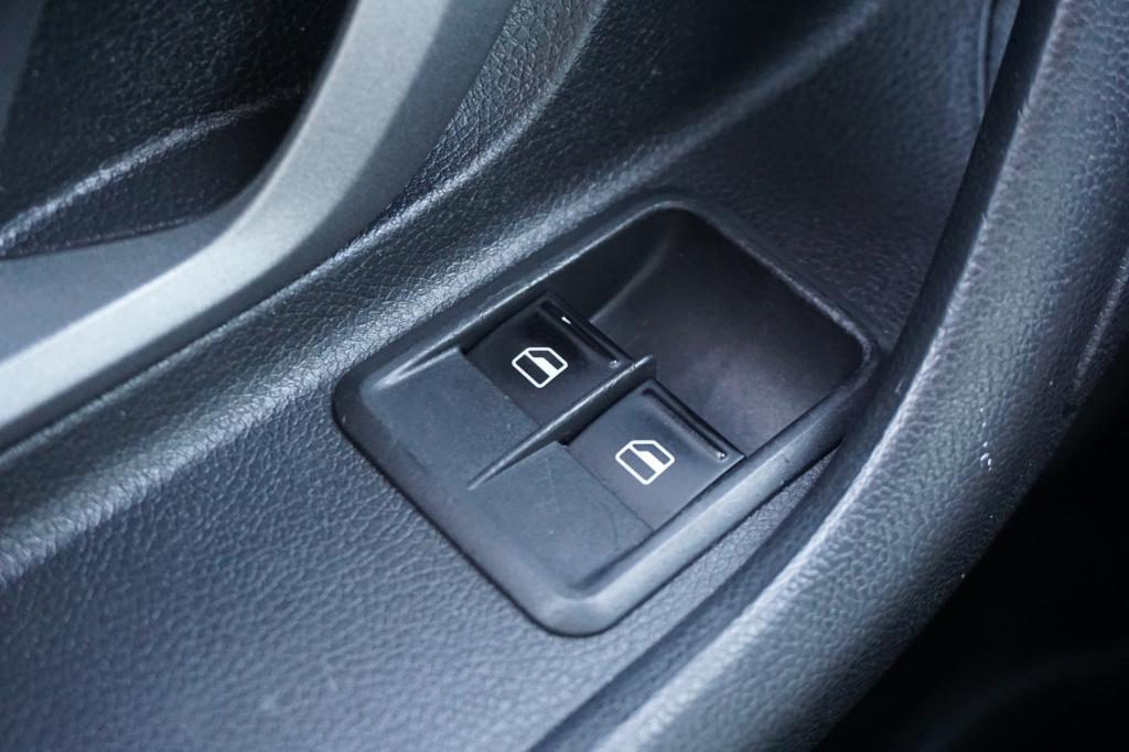 Skoda Fabia combi 1.2 tsi style airco / cruise / elektr. ramen / lm velgen