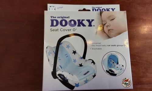 Originele Dooky seat cover 0+(0 tot 13 kg) voor een Maxi Cosy