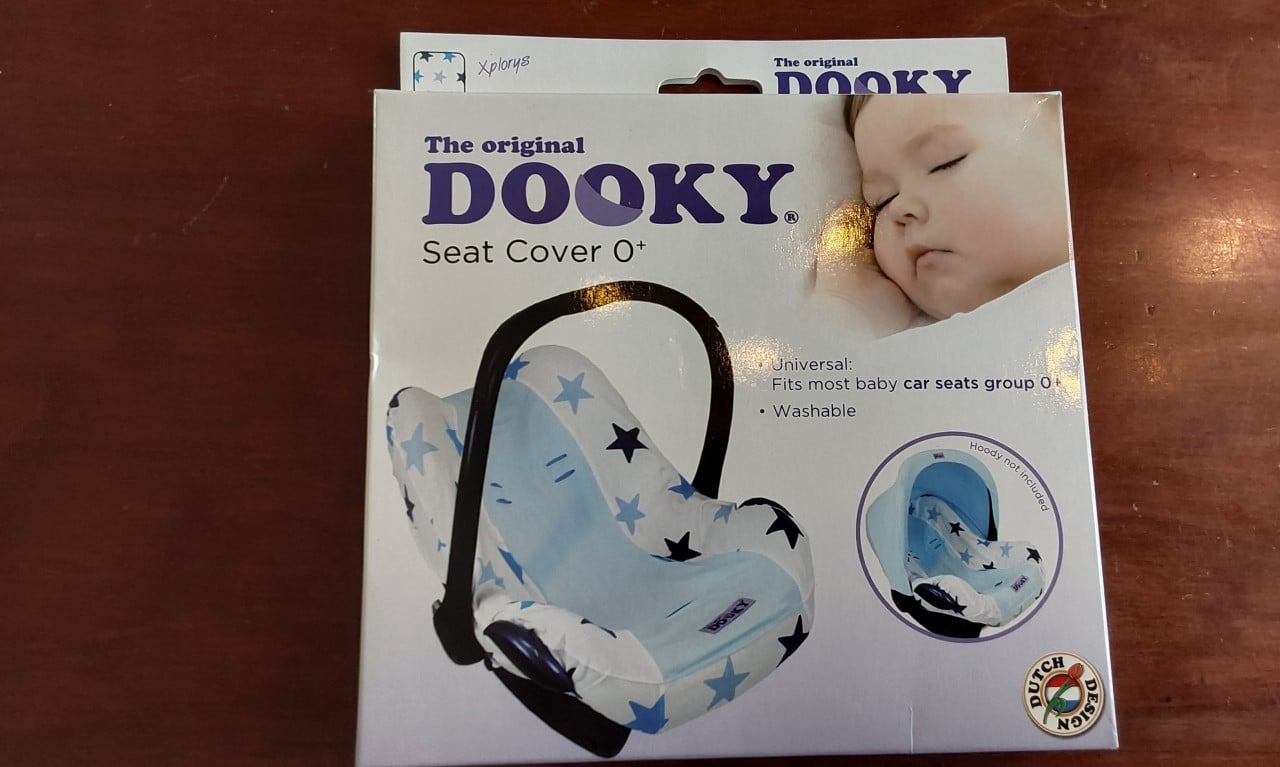Originele Dooky seat cover 0+(0 tot 13 kg) voor een Maxi Cosy