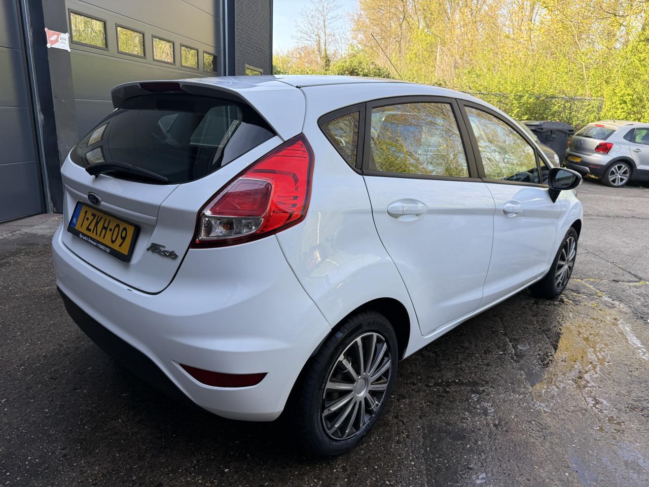 Ford fiesta 1.0 STYLE|bleutooth|airco|apk