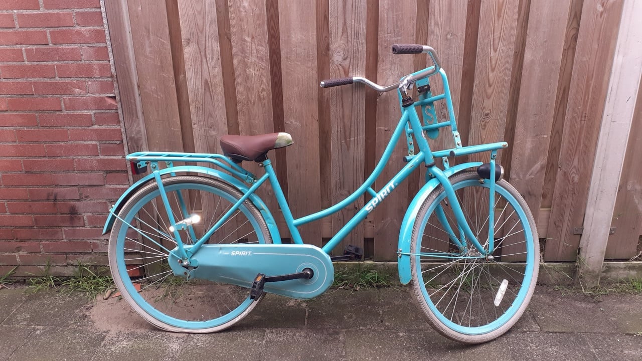 Meiden- Transport-fiets merk SPIRIT 26 inch - licht blauw  & 24 inch