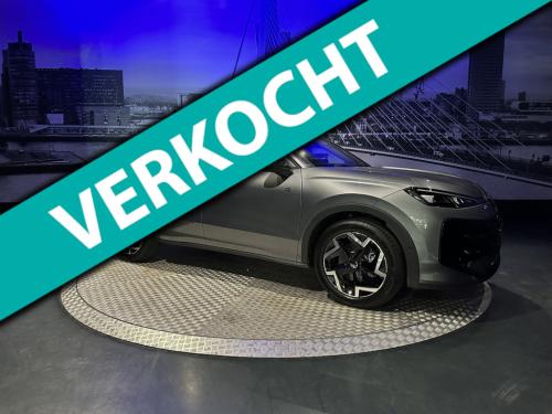 Volkswagen T-roc 1.5 etsi r-line first edition *led*camera*