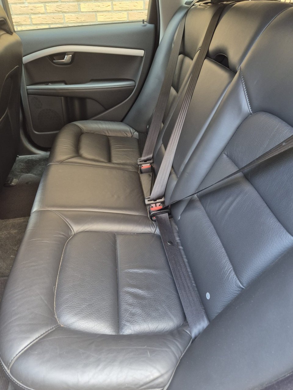 Te koop prachtige  Volvo V70 R-Design Station wagon