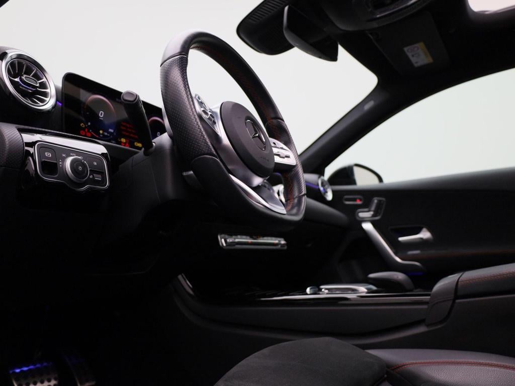 Mercedes-Benz A-Klasse 250 e business line | amg-styling | automaat | panor