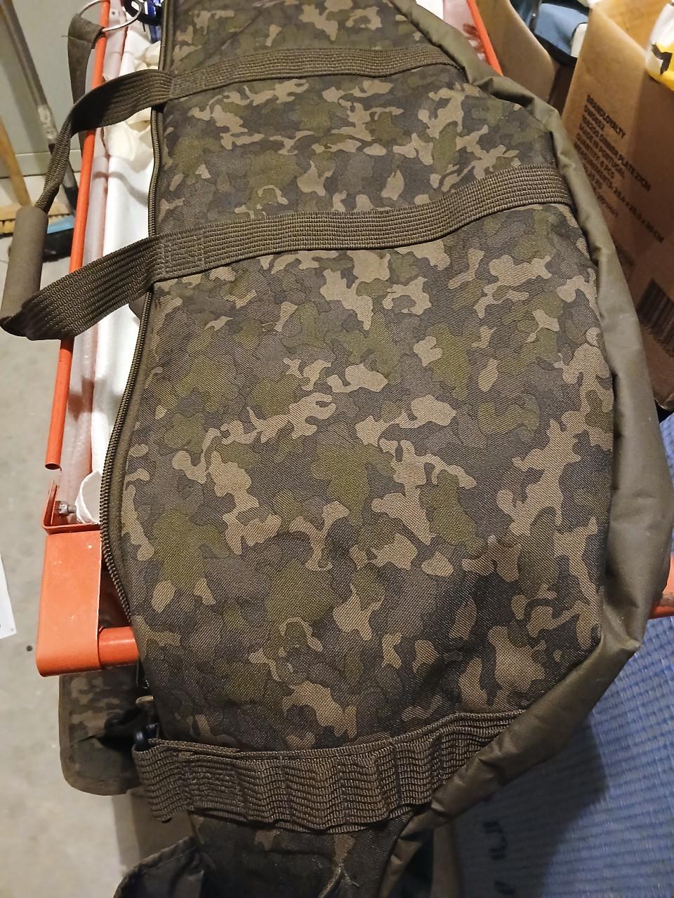 Foedraal + 3 karper hengels