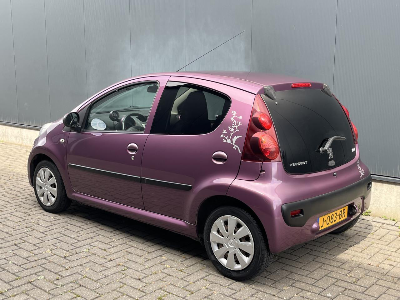 Peugeot 107 1.0 Urban Light Accent 68.250KM!!!