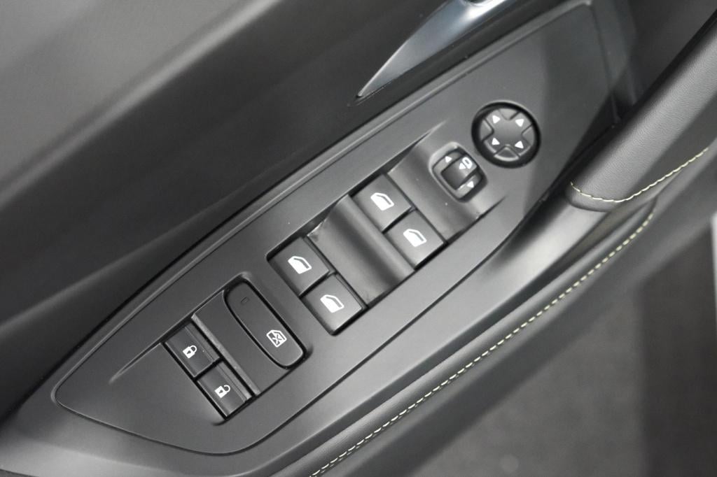 Peugeot 308 sw 1.2 hybrid 145 e-dcs6 gt | adaptieve cruise control | camera