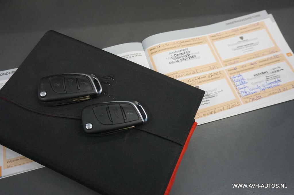 Citroen C4 1.6 thp exclusive egs automaat