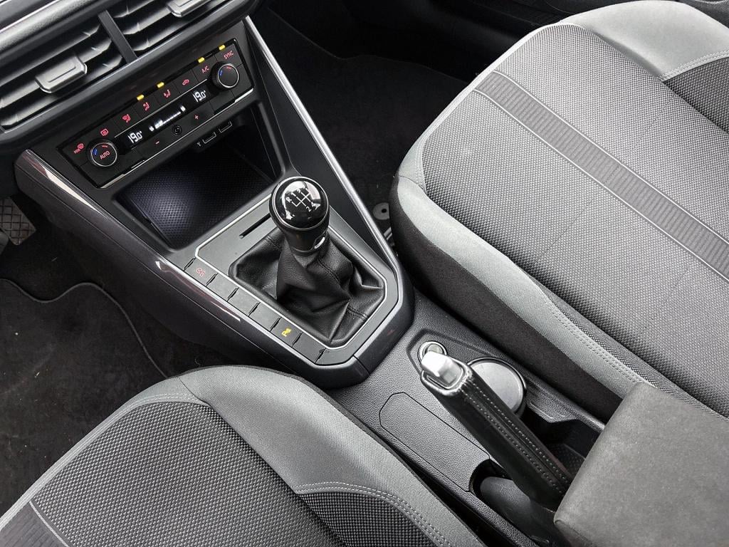 Volkswagen Polo 1.0 tsi highline | navigatie | apple carplay / android auto