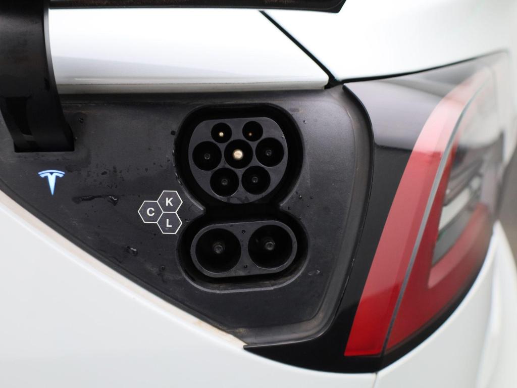 Tesla Model 3 standard rwd plus 60 kwh | automaat | panorama dak | stoel ve