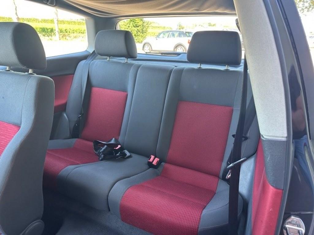 Volkswagen Polo 1.4 - 16v sportline
