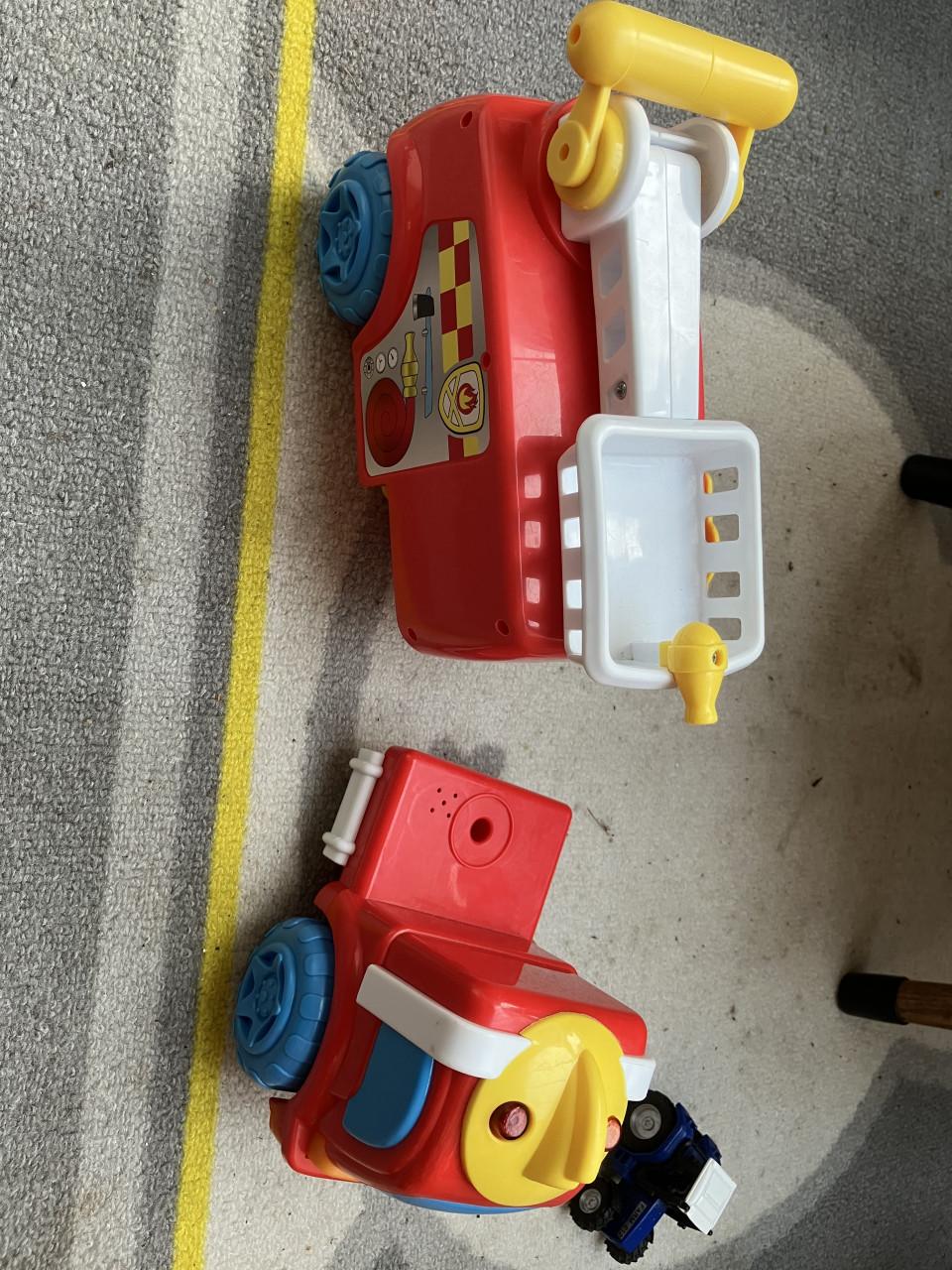 Speelgoed brandweer auto met leuke melodietjes