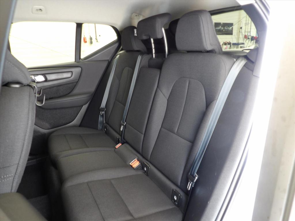 Volvo XC40 t3 163pk geartronic momentum core