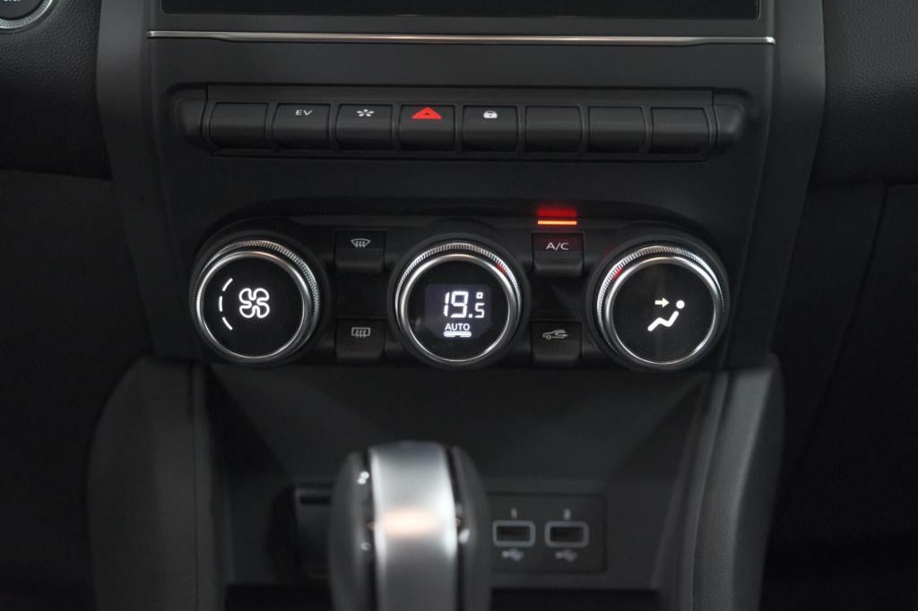 Renault Captur 1.6 e-tech full hybrid 145 techno | trekhaak | camera | navi