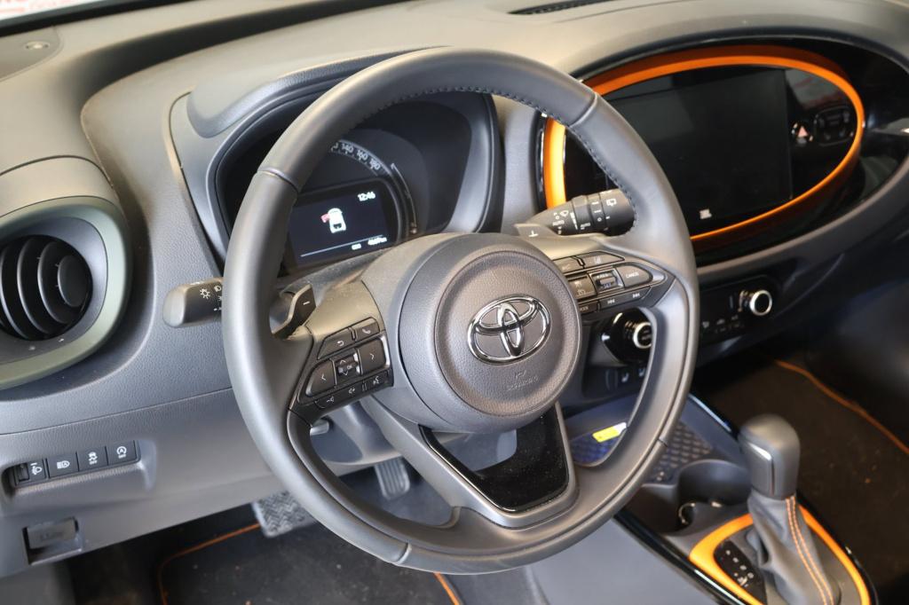 Toyota Aygo x 1.0 vvt-i s-cvt limited nl auto,cabrio, carplay, stoelverw