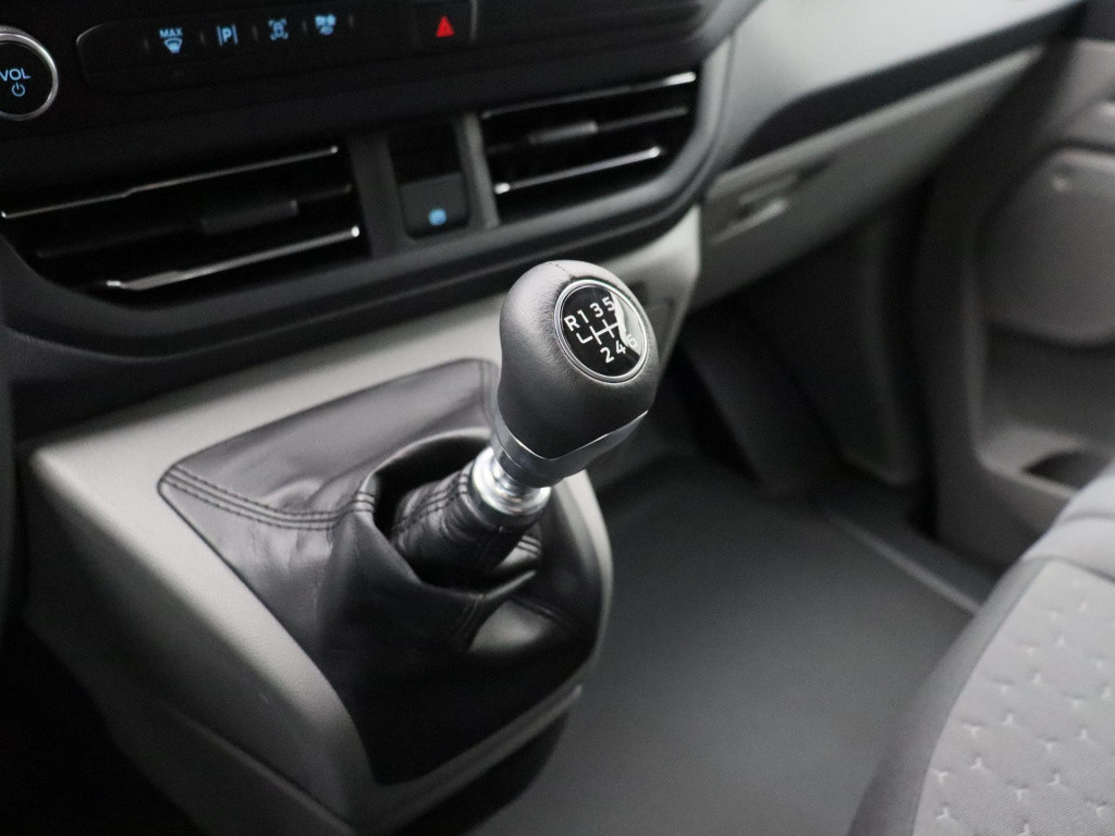 Ford Transit Custom 300 2.0 tdci l2h1 limited 136 pk | navigatie | 17" lich