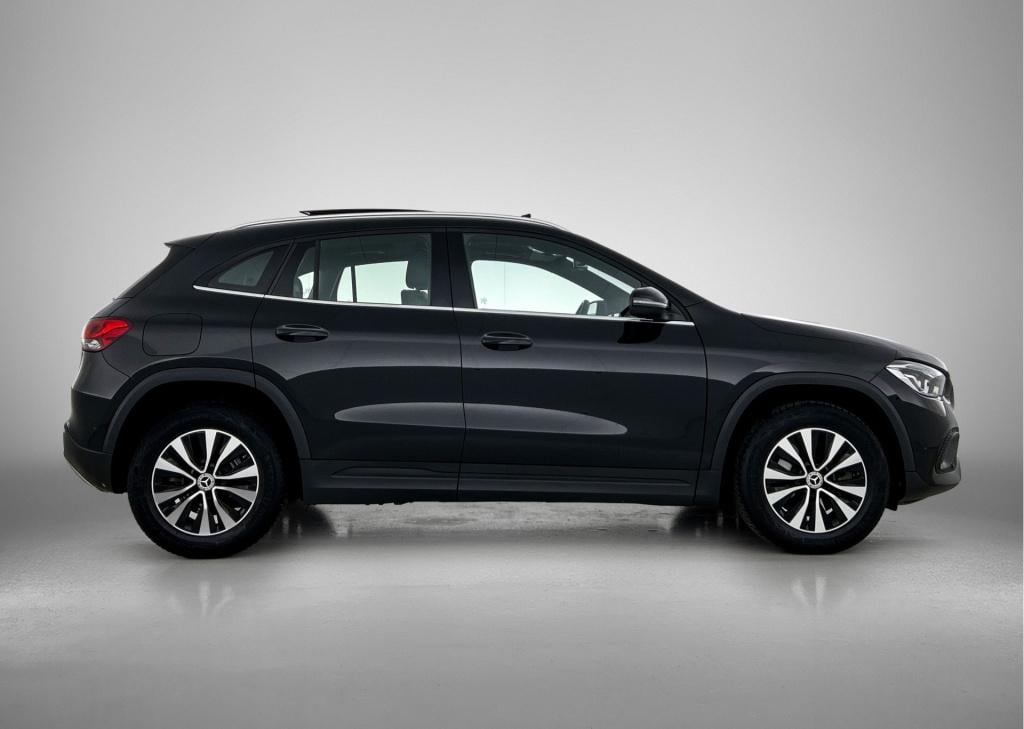Mercedes-Benz Gla-klasse 250 e plug-in hybride panorama schuif-kanteldak | 