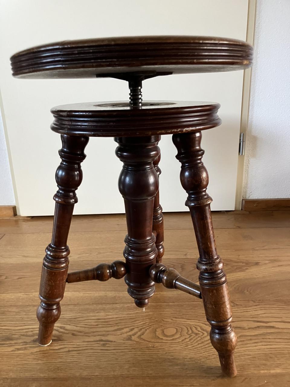 Orgelkrukje of plantenkrukje Jugendstil