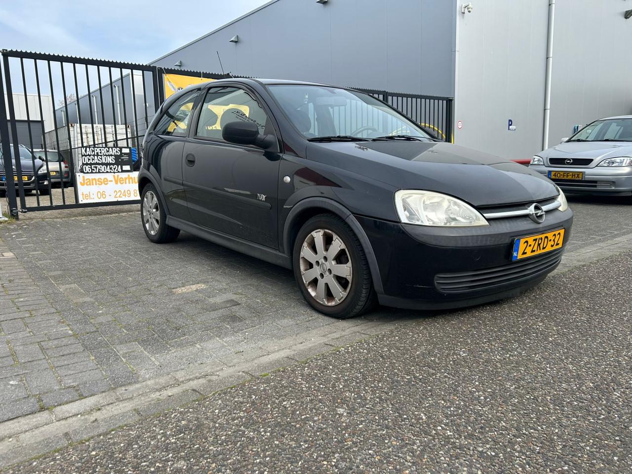 Opel Corsa 1.2-16V Elegance Mooie Auto! Veel voor Weinig!