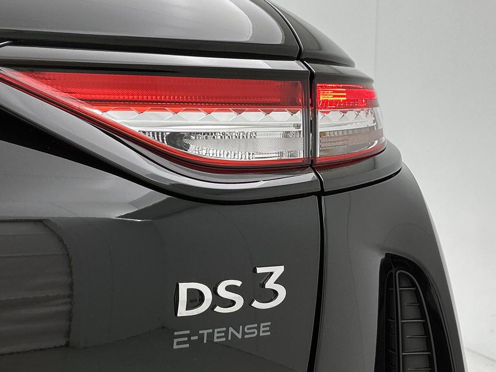 Ds Ds 3 e-tense ligne business 54 kwh | keyless entry | stoelverwarming | 3