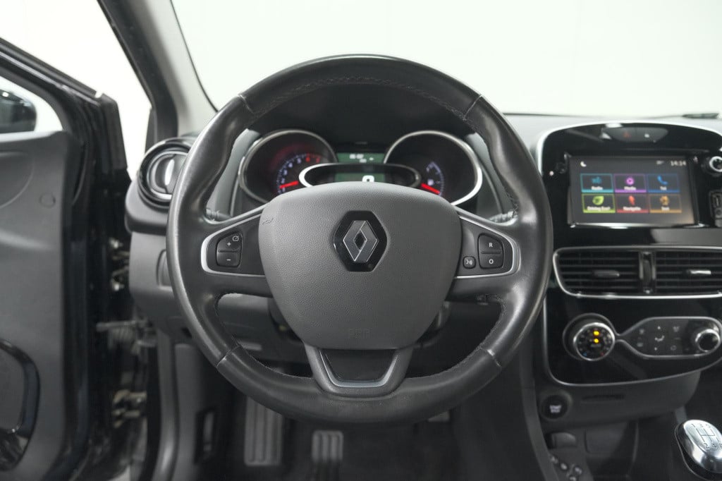 Renault Clio tce 90 intens | camera | navigatie | allseason banden | parkee