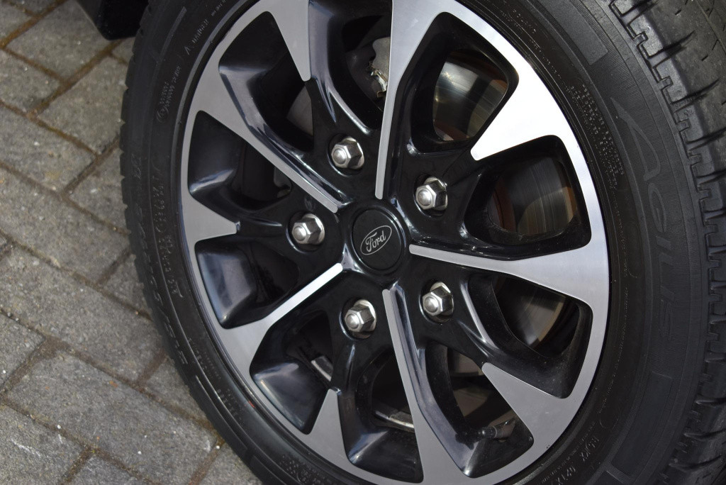 Ford Transit Custom 320 2.0 tdci l2h1 sport | automaat | 185 pk | lichtmeta