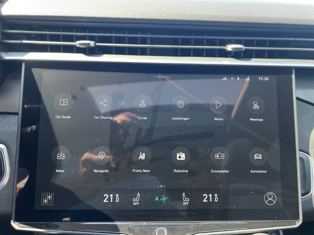 Lynk & Co 01 1.5 261pk plug in hybrid , panodak , carplay
