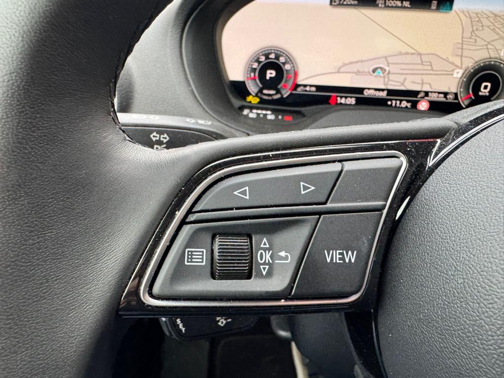 Audi Q2 35 tfsi s edition