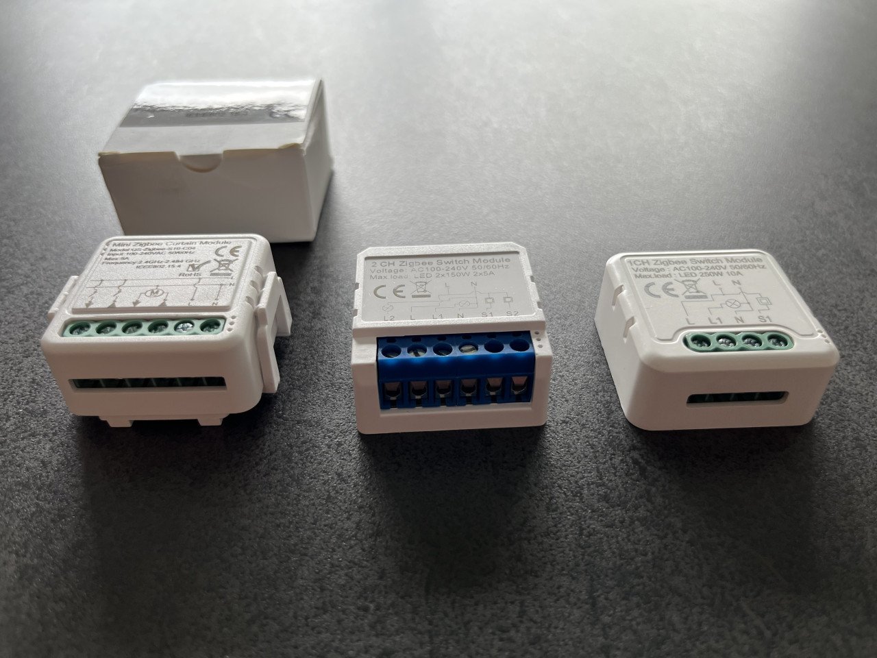 3 Zigbee switches