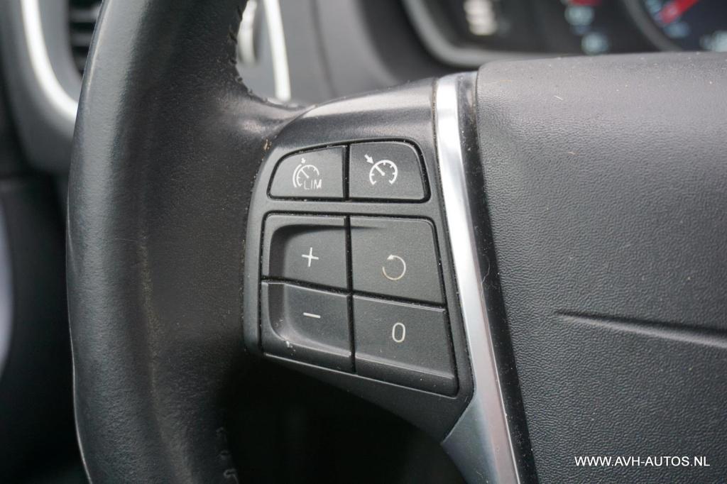 Volvo V40 2.0 d2 summum business