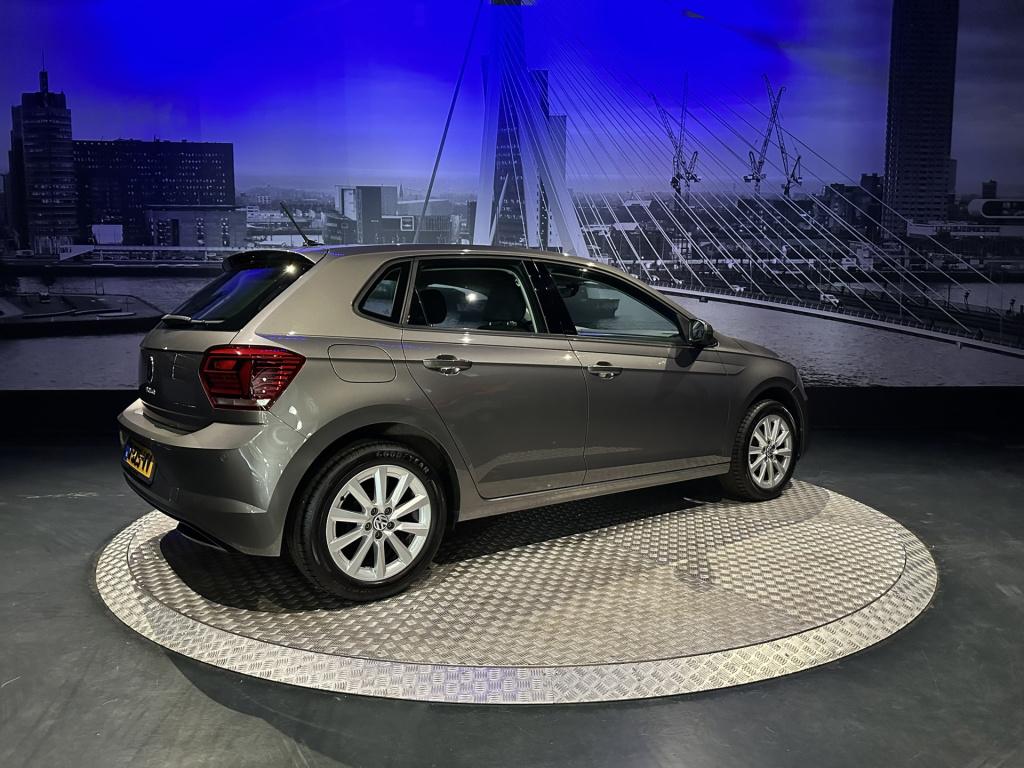 Volkswagen Polo 1.0 comfortline *navi*appconnect*pdc*