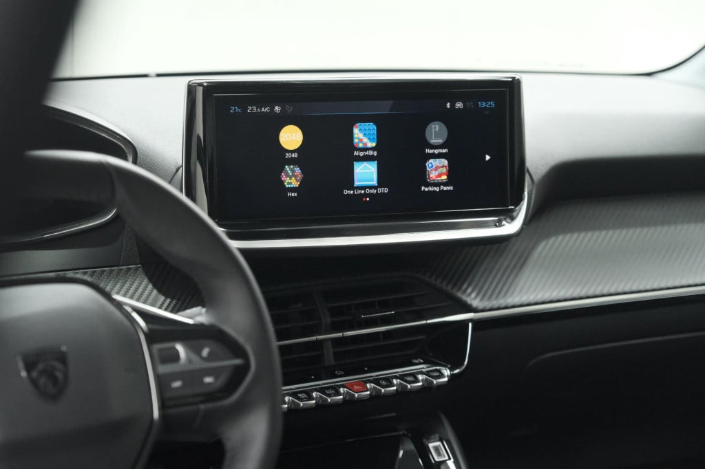 Peugeot 208 puretech 100 allure | 360 camera | apple carplay | dodehoekdete