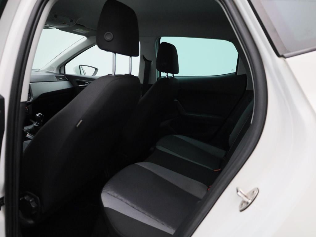 Seat Ibiza 1.0 tsi style business intense | navigatie | parkeersensoren | c