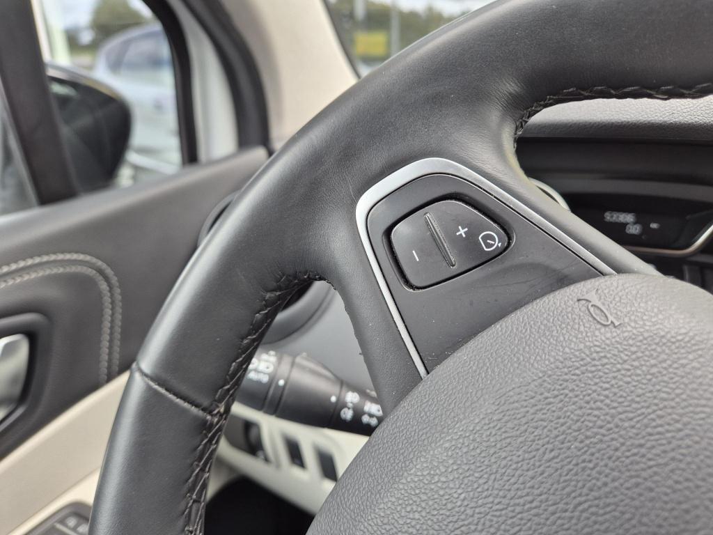 Renault Captur tce 120 edc automaat initiale paris | leder | trekhaak | cam