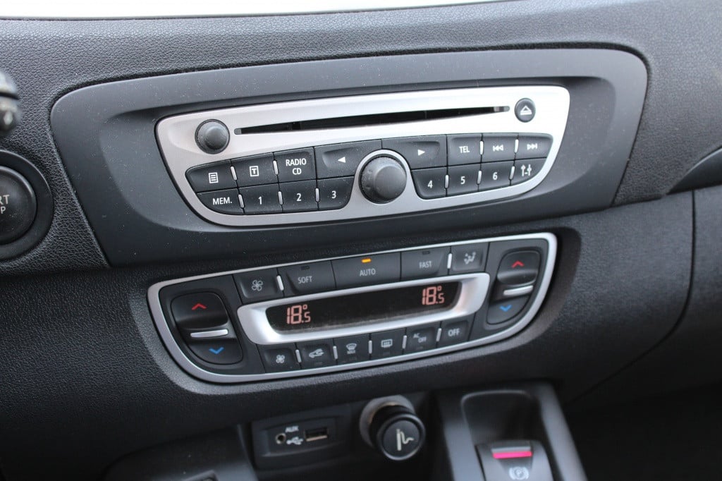 Renault Grand Scenic 1.4 tce bns sport 7p