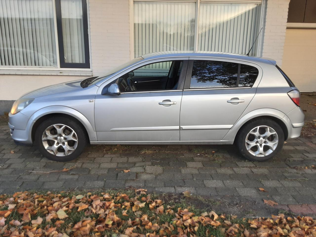Opel Astra 1.8 Cosmo