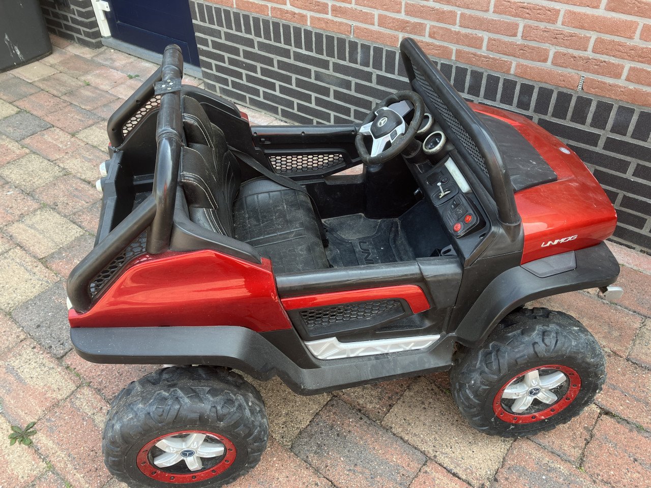 2 zitter speelgoedauto Hobbyproject voor klusser