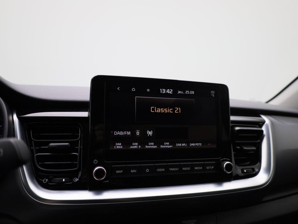 Kia Stonic 1.0 t-gdi mhev dynamicplusline | lmv | navigatie | parkeer senso