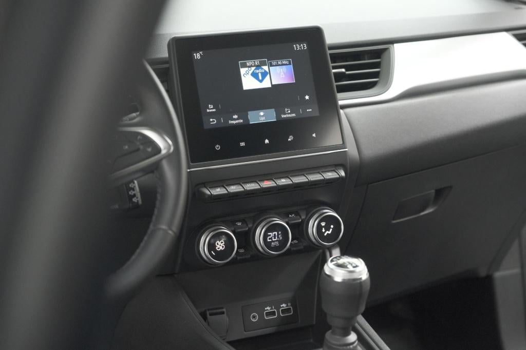 Renault Captur tce 90 evolution | parkeersensoren | apple carplay | climate