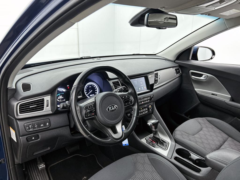 Kia Niro 1.6 gdi hybrid first edition