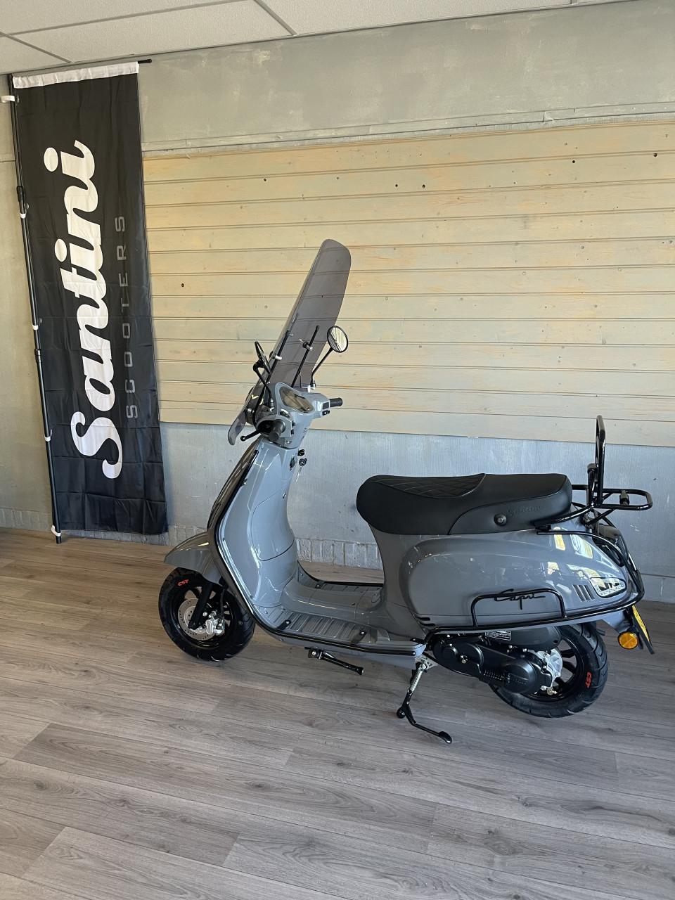 Scooterpromo Goes | Grote voorraad nieuwe SANTINI scooters