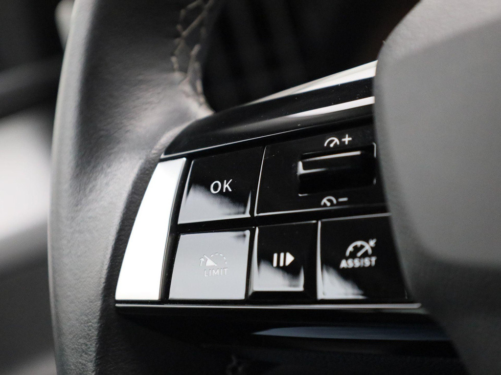 Opel Astra 1.2 edition | navigatie | climate control | parkeersensoren | le